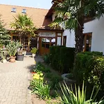 Hotel Blume