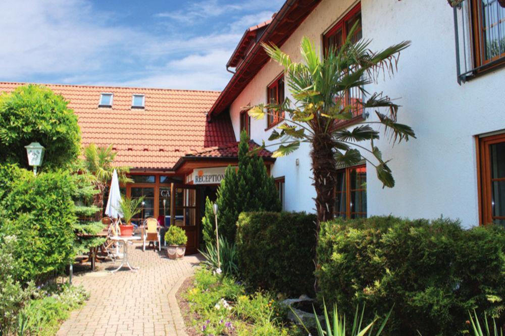 Blume Hotel